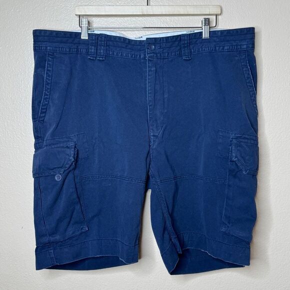 Polo Ralph Lauren Shorts Mens 44T Navy Blue Relaxed Fit Cargo Pockets - Picture 1 of 11